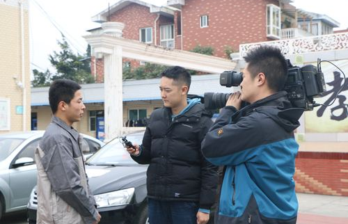 “Duolingo的AI推动了英语水平测试”