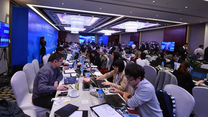 “惠普为困在家里的公司员工推出了新的Chromebook”